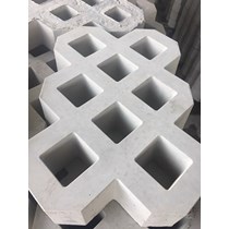 Gạch trồng cỏ 8 lỗ trơn
