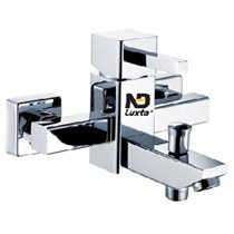 Sen tắm nóng lạnh Luxta LK-223
