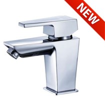 Vòi Lavabo nóng lạnh Caesar BT640C