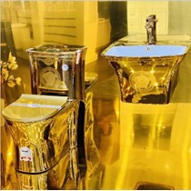Bồn cầu khối cao cấp mạ vàng