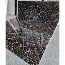 Gạch lát cầu thang 47x120 đen vân đá vàng sang trọng