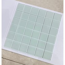 Gạch mosaic thủy tinh xám bạc